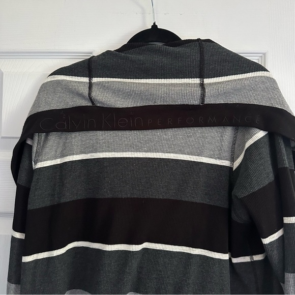 Size 1X Calvin Klein Performance Cardigan Striped Gray Black Waterfall Sweater - Picture 4 of 7